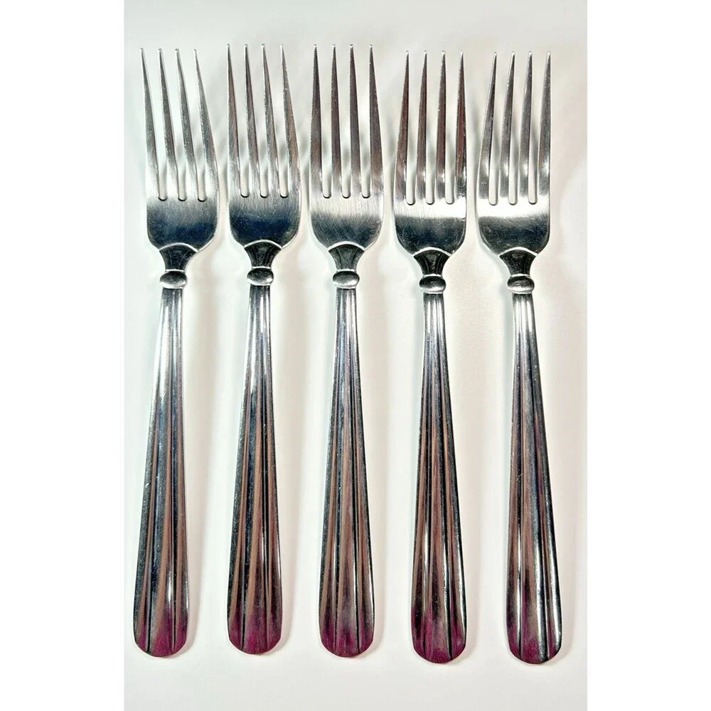 ONEIDA Unity Stainless USA ,Set of 5  8.5